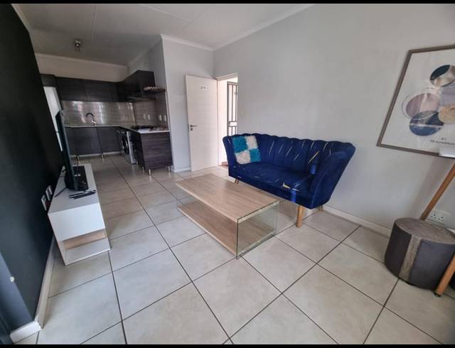 1 BEDROOM TOWNHOUSE FOR SALE IN OAKDENE